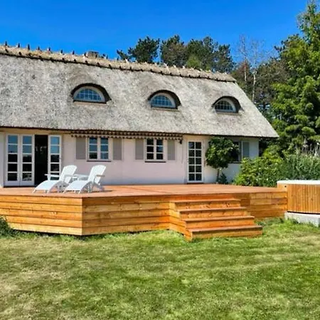 Protected Nature At Thatched Gem