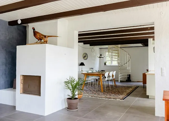 Protected Nature At Thatched Gem *